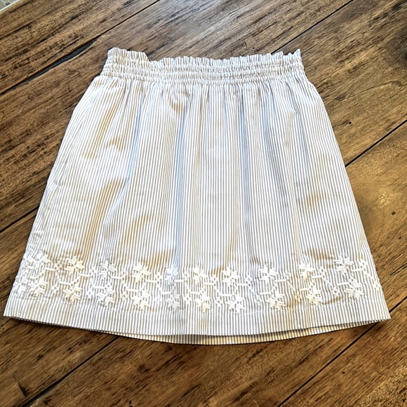 NWT J. Marie Blue and White Striped Pull on Skirt.  Size XS - Picture 1 of 5